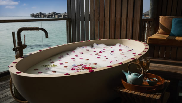 Maldives Babymoon at Gili Lankanfushi - Meera Spa Bath