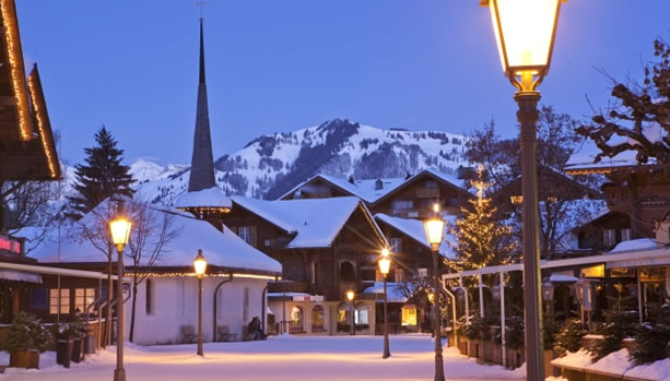 Gstaad Promenade at night. image©: Gstaad Saanenland Tourismus