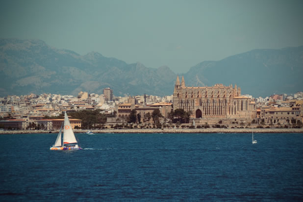 Palma de Mallorca, view from boat. ©image: Ilonka Molijn, private - things to do in Mallorca