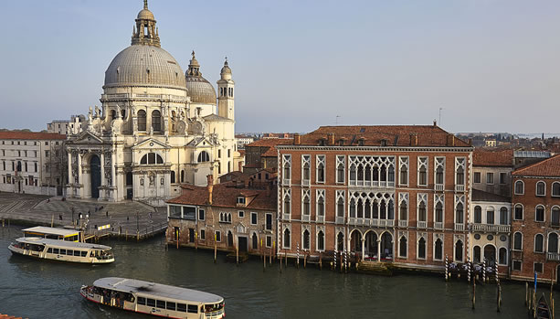 Venice Babymoon at Sina Centurion Palace