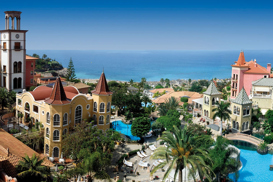 Looking for a Babymoon this Winter? Escape the Cold at Tenerife’s Most Iconic Resort, Bahia del Duque
