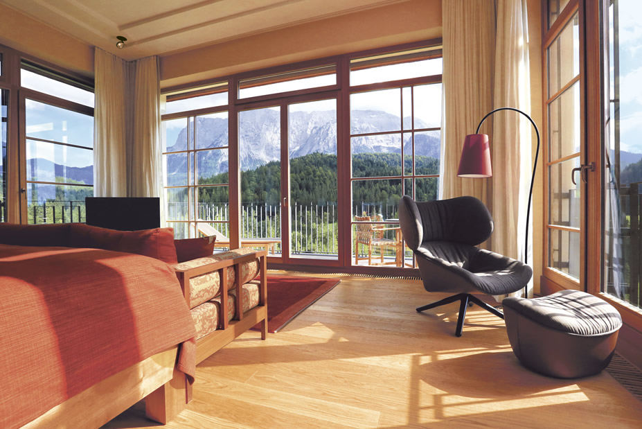 Bavarian Alps Babymoon at Schloss Elmau