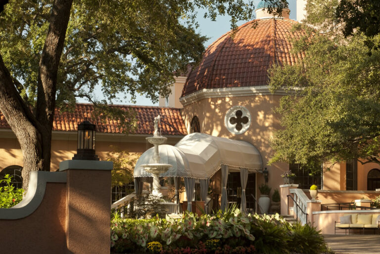 Dallas Babymoon at Rosewood Mansion on Turtle Creek