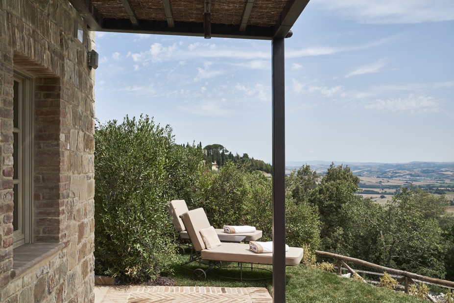 Tuscany Babymoon at Rosewood Castiglion del Bosco