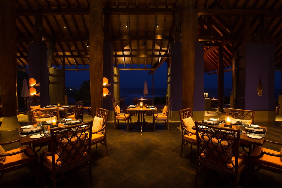 Weligama Babymoon Sri Lanka at Cape Weligama