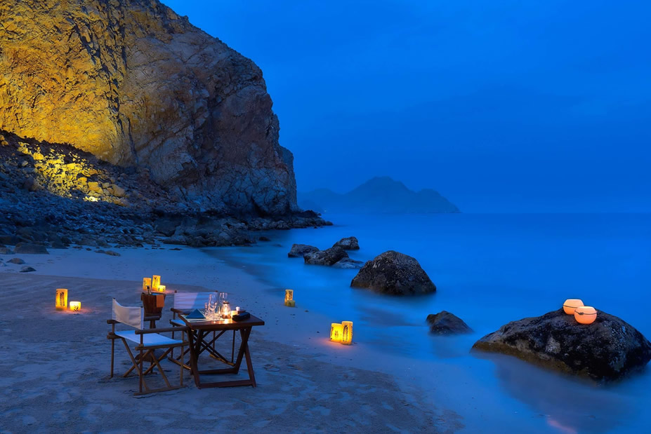 Oman Babymoon at Six Senses Zighy Bay
