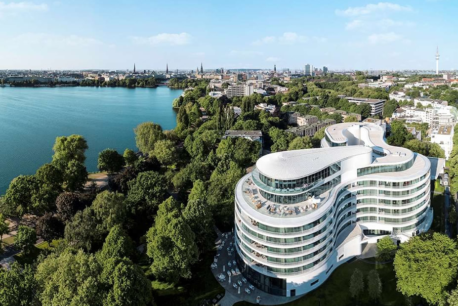 Hamburg Babymoon at The Fontenay