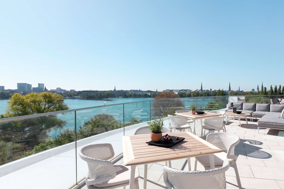 Hamburg Babymoon at The Fontenay