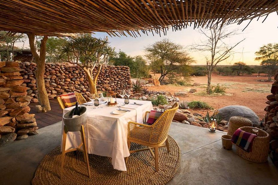 South Africa Babymoon at Tswalu Kalahari