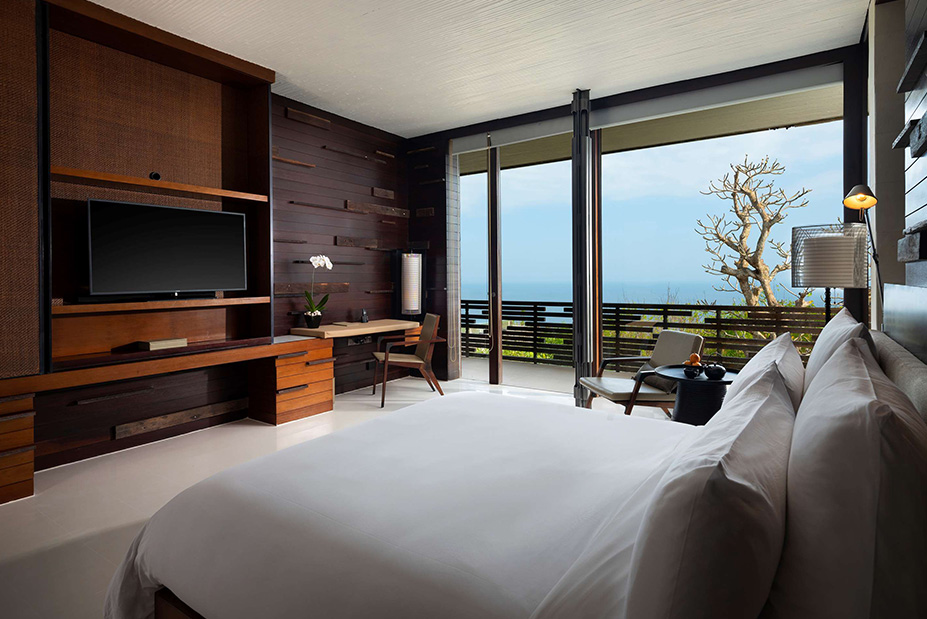 Bali Babymoon at Alila Villas Uluwatu