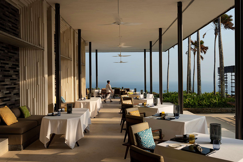 Bali Babymoon at Alila Villas Uluwatu