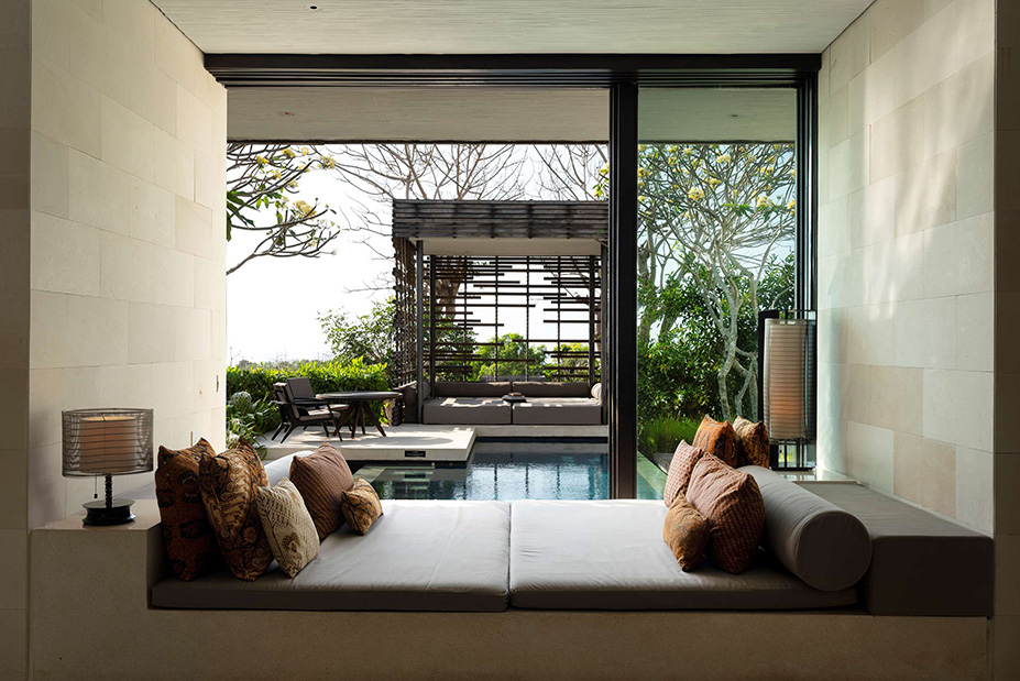 Bali Babymoon at Alila Villas Uluwatu