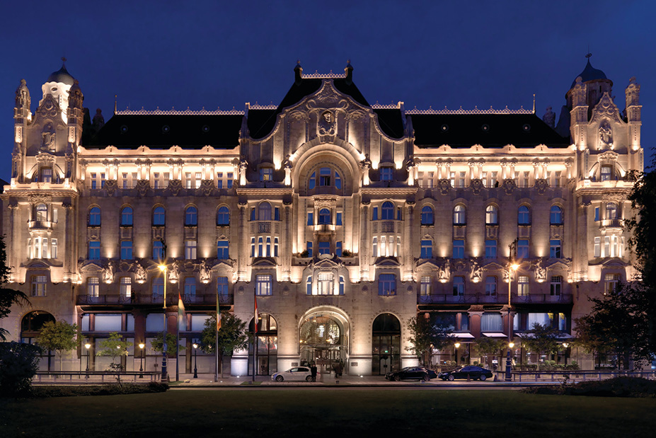 Budapest Babymoon at Four Seasons Hotel Gresham Palace