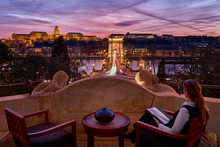 Budapest Babymoon at Four Seasons Hotel Gresham Palace