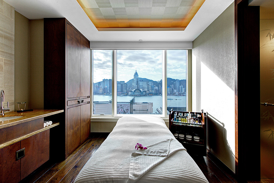 Hong Kong Babymoon at The Peninsula Hong Kong