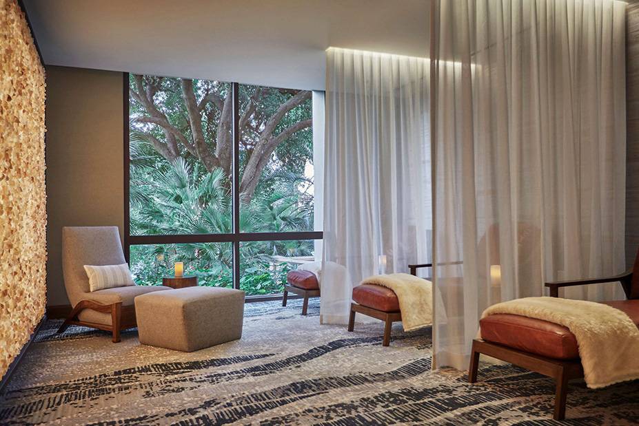 Austin Babymoon at Four Seasons Hotel Austin