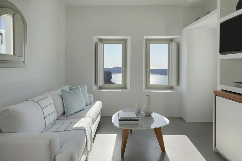 Grace Hotel Santorini Auberge Collection