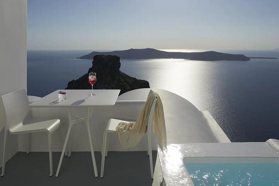 Grace Hotel Santorini Auberge Collection